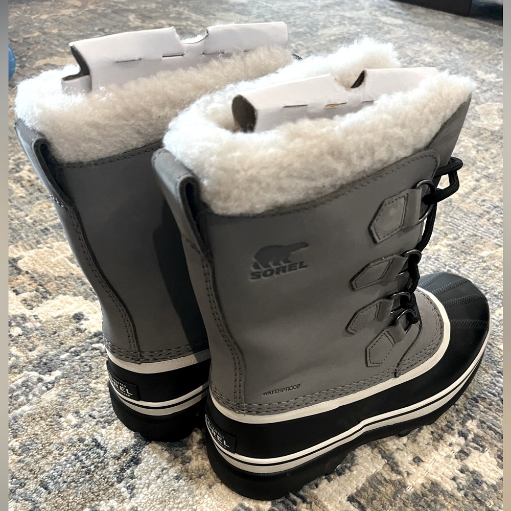 SOREL Caribou Insulated Boots Women Size 8
